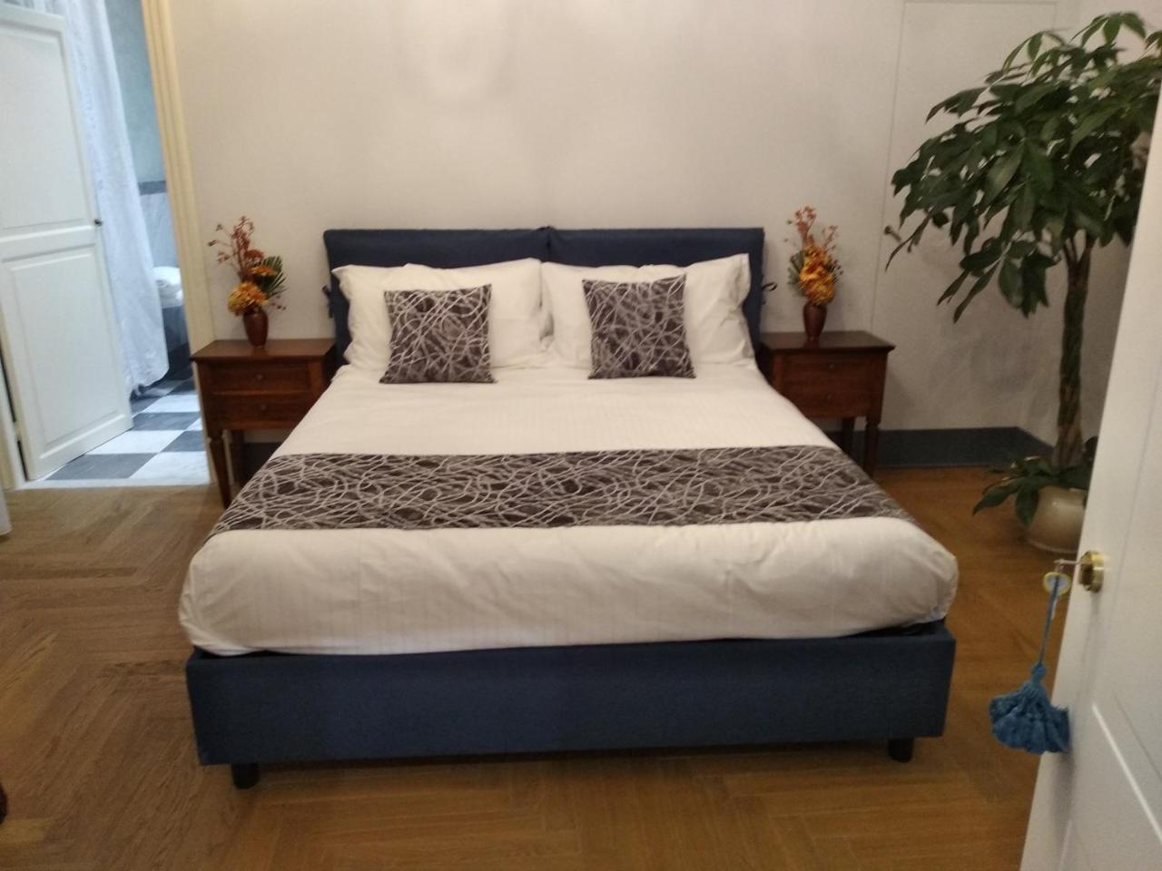 B&B "La Bottega D'Arte" Carrara Exterior photo