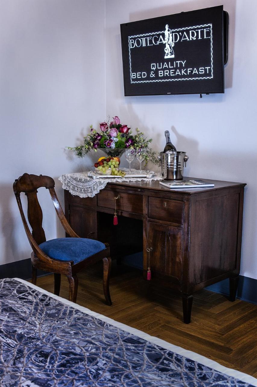 B&B "La Bottega D'Arte" Carrara Exterior photo